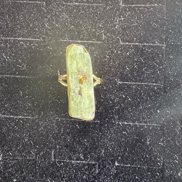 Gold Brass Ring with  kyaniteG reen Stone - Picture 3 of 7